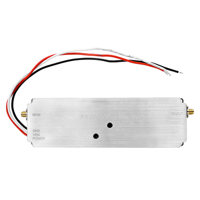 Modul Penguat RF 45dBm 30W Gain Tinggi 900 -1400MHz Untuk Penjaga Sinyal Drone Dan Penguat FPV